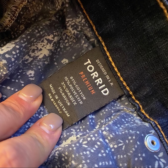 Torrid PREMIUM ULTIMATE STRETCH SLIM BOOT Sz 18 - Picture 6 of 7